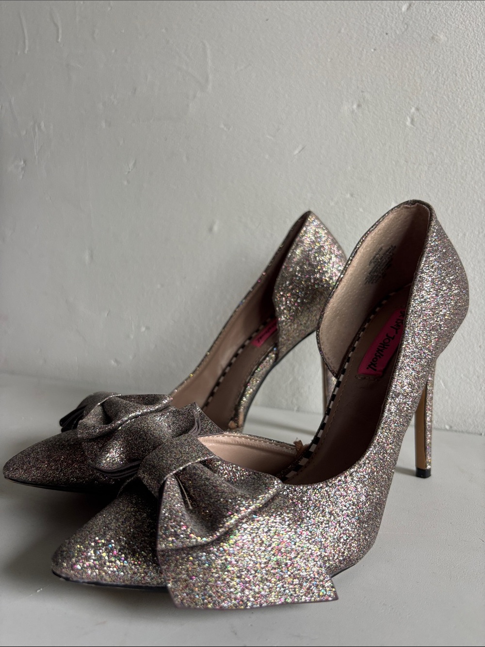 Betsey Johnson Silver Glitter Pointed Bow Stiletto Pumps